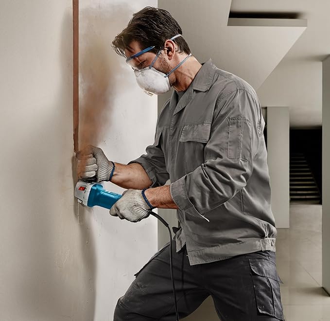 BOSCH Professional GWS 800 with 2 Cutting Wheels & 1 Grinding Wheel Corded Electric Angle Grinder