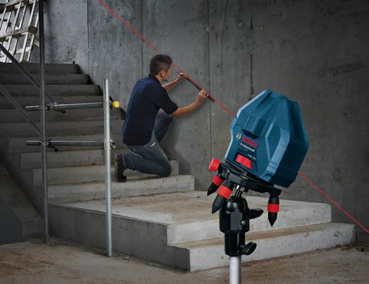 Bosch GLL 3-15x 15 m Line Laser Level Professional