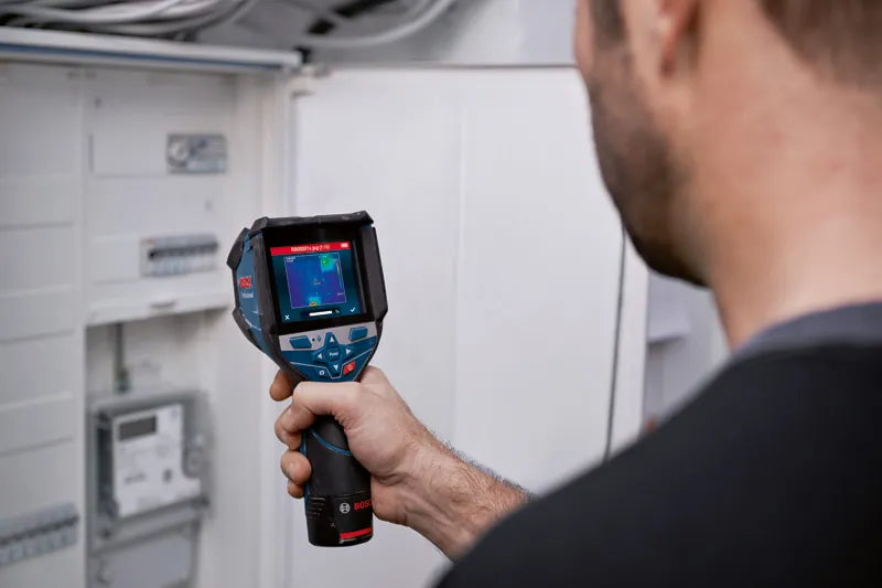 Bosch Professional Thermal Imaging Camera GTC 600 C (12V Battery, With App Function, Temperature Range: -20°C To +600°C, Resolution:256 X 192px, Protective Bag) Set By Skyking