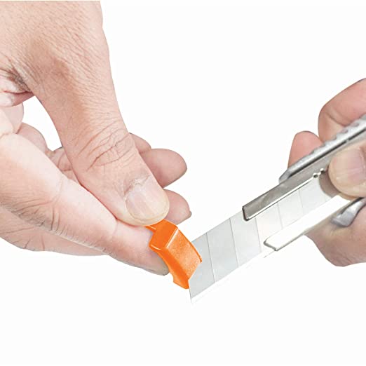 Groz KNV/S/1 Snap Off Knife with Removable Blade Snapper| Ideal for cutting plastic, rubber, wood, gaskets, cardboard, fibre etc.| Durable| Hardened Steel Blades| Ergonomic Handle