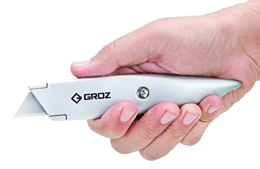 Groz Lightweight Retractable Utility Knife with 5 Heavy-Duty Blades | Light and Robust | 50% Sharper Blades | Inbuilt Storage with 4 Spare Blades | KNV/5