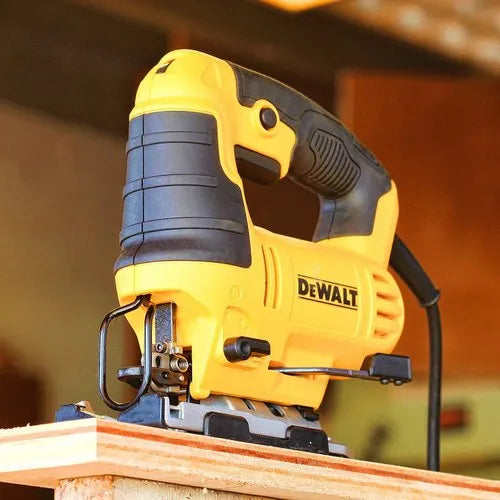 DWE349 Dewalt Variable Speed Jigsaw, 650W