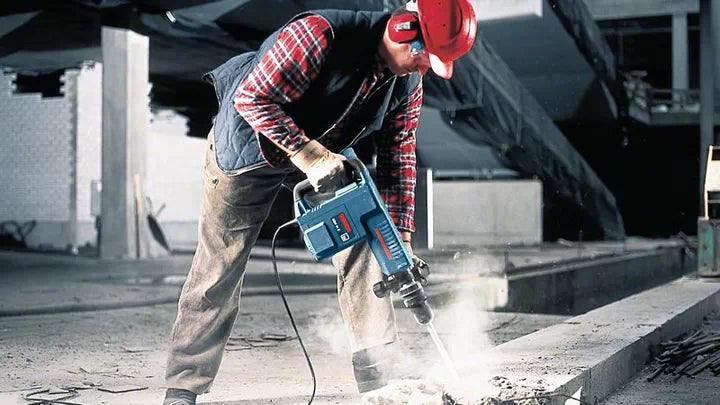 Bosch GSH 11 E PROFESSIONAL DEMOLITION HAMMER WITH SDS MAX