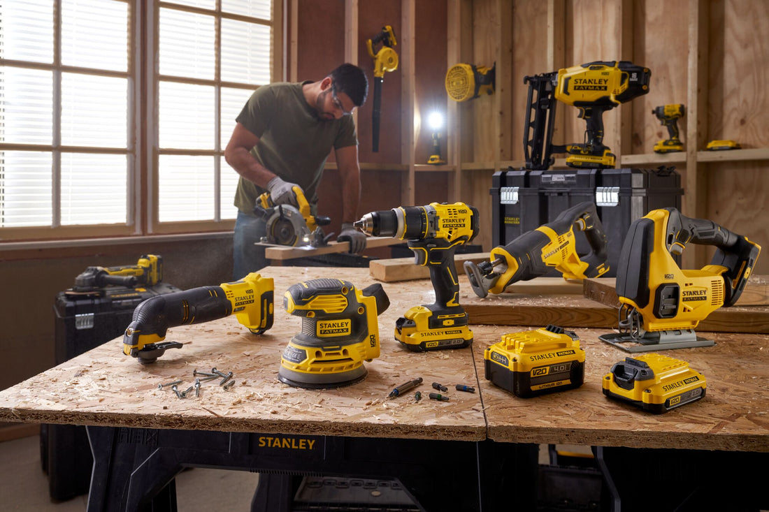 Hand Tools vs. Power Tools: Pros, Cons, and When to Use Them 🛠