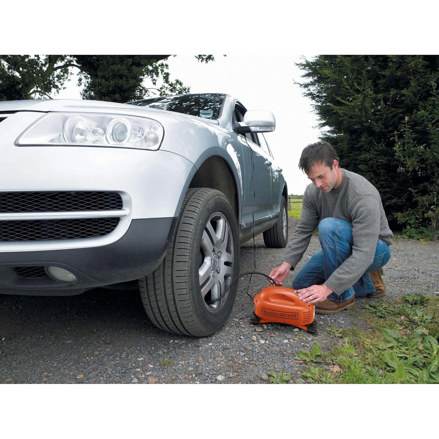 BLACK & DECKER ASI200-XJ - 12V COMPRESSOR WITH DIGITAL DISPLAY & AUTO SHUT-OFF