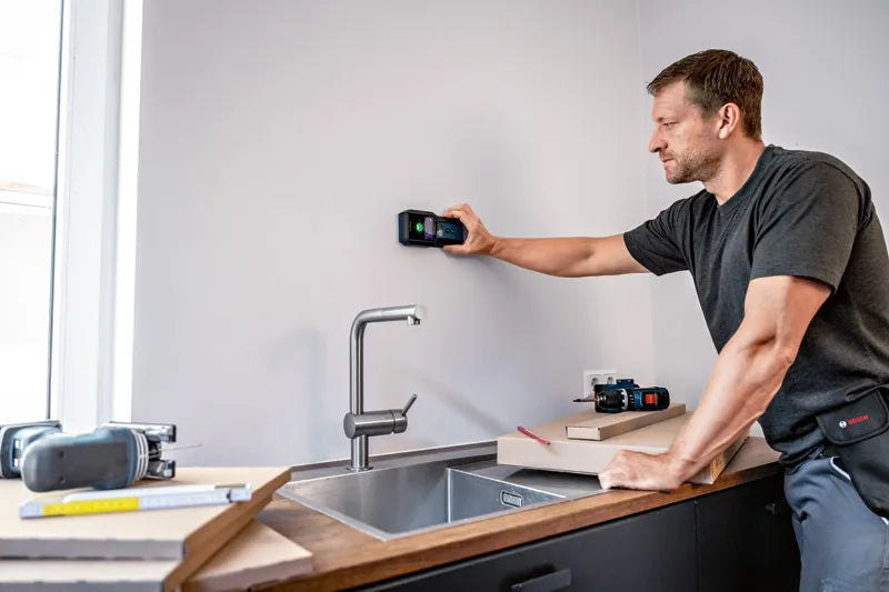 BOSCH GMS 120-27 Professional Wall Scanner Detector-Finds Metals, Live Wires, Wooden Studs in Drywalls, IP54 Dust & Splash Protection, 120 mm Range, Includes Pouch & Batteries