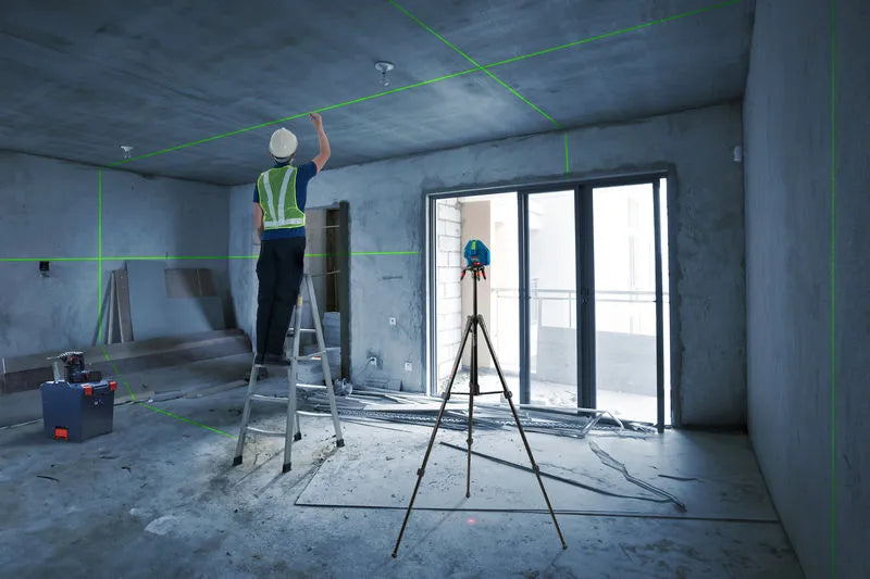 BOSCH GLL 50-15 XG Professional Line Laser – Green Laser Technology for Superior Visibility, User-Friendly HMI, Detachable Rotating Platform for Precise Positioning, 1 Year Warranty